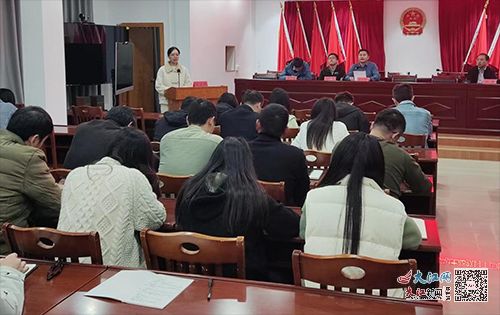 信丰县小河镇 干部夜校筑根基 本领提升进行时